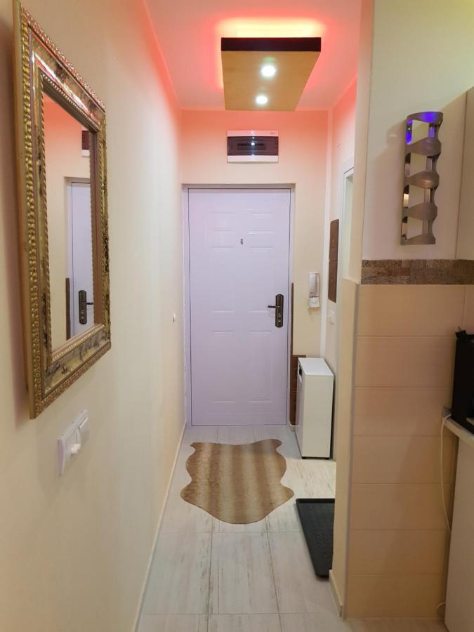 Gold Apartment Белград Екстериор снимка